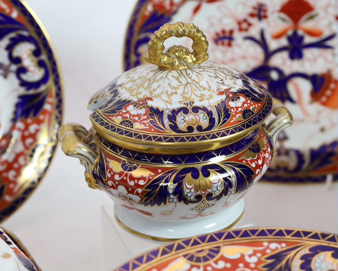 An extensive Chamberlains Worcester Imari pattern dinner service, c.1815-20, some faults